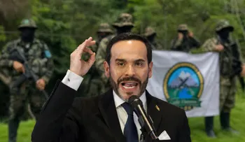 De la Espriella ordena militarizar Santa Marta tras paro armado de las Acsn