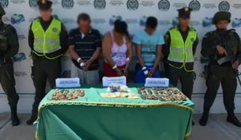 Detienen a 'familia mula' que llevaba en total 91 cápsulas de heroína y cocaína