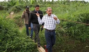 Comunidades fronterizas se benefician por visitas sorpresa