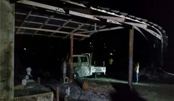 Están en condiciones criticas quemados en fuego en bomba de gas en Santiago