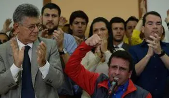Fuerte reacción de opositores en Venezuela a la suspensión del proceso para el revocatorio