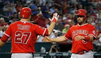Albert Pujols anota una carrera y desplaza a Reggie Jackson