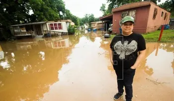 Un muerto y miles de evacuados en California, por fuertes lluvias