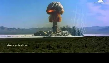 Explosiones de bombas atómicas: Compilación