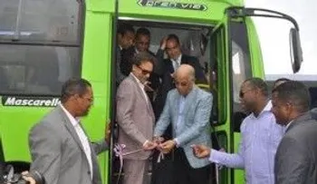 Director OMSA anuncia 100 nuevos autobuses para trasporte público 
