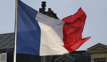 Hollande prolongará el estado de emergencia tres meses más