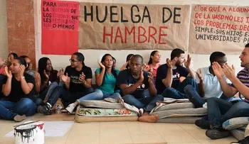 Cinco estudiantes de la UASD se declaran en huelga hambre