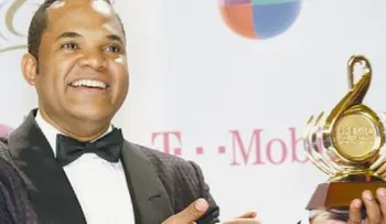 Alex Matos y Romeo Santos ganan en Premio Lo Nuestro