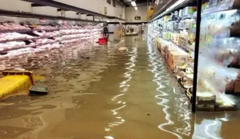 La ciudad neozelandesa de Auckland declara la emergencia por inundaciones