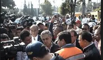 Fuerte y largo sismo sacude a Colombia (Video)