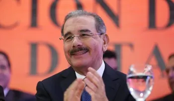 Danilo felicita a Gigantes del Cibao