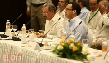 Navarro plantea necesidad relanzamiento mecanismo de cooperación en la Región