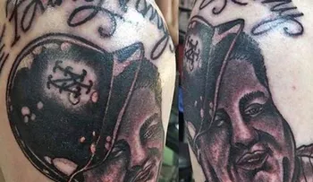 Una fan se hizo un tatuaje de Bartolo al perder apuesta