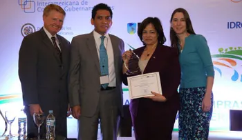 Red Interamericana entrega a Yokasta Guzmán Premio Liderazgo en Compras Públicas 