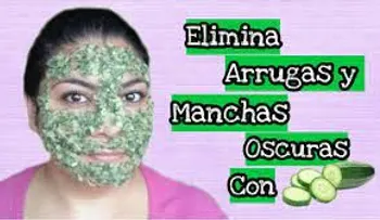 Tres pepinos y un coco de agua para eliminar manchas, pecas y arrugas