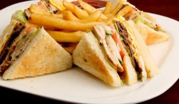 Sandwich Club House (y su receta) 
