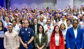 Interior y Policía juramenta a 149 nuevos ciudadanos dominicanos