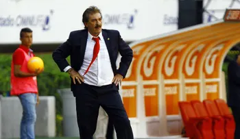 La Volpe, muy cerca de dirigir por segunda ocasión al Tri