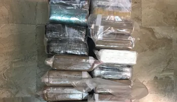 DNCD ocupa 20 paquetes y láminas de drogas con un peso de 21 kilos y 98 gramos