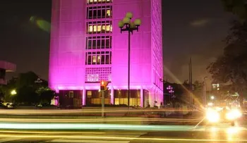 Banco Central apoya campaña contra el cáncer de mama