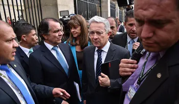 Polémica en Colombia por revelaciones sobre estrategia publicitaria en la campaña del no