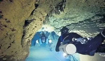 Bucear para pescar langostas y arriesgarse a morir en el Caribe 