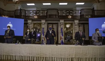 Presidente Abinader define firma del Pacto Eléctrico como un acto de responsabilidad del Gobierno y los sectores participantes