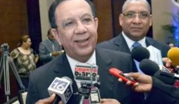 Valdez Albizu dice economía ha tenido un buen crecimiento