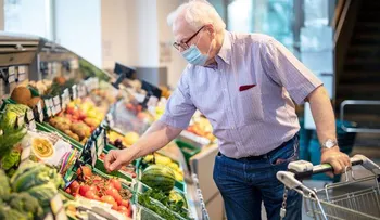 Los hombres envejecen con mejor calidad de vida si no fuman, no abusan del consumo del alcohol y tienen una dieta saludable