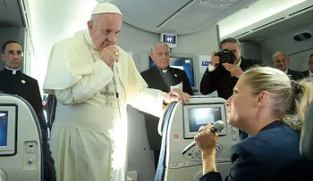 "No es correcto identificar el Islam con la violencia", dice el papa Francisco