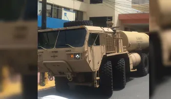Ejército de EE.UU. abastece de combustible a un hospital de niños para que siga operando