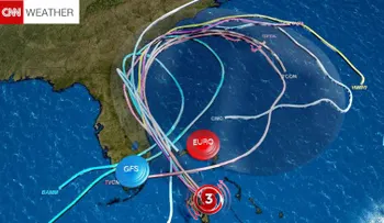 El huracán Matthew podría impactar dos veces Florida
