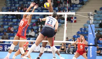 Reinas del Caribe vencen a Cuba y disputarán boleto olímpico ante Canadá