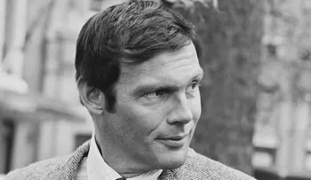Muere Adam West, el actor que interpretó a Batman