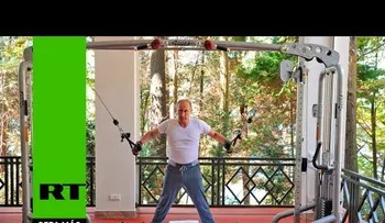 Entre las pesas y la parrilla: Putin y Medvédev se ejercitan en el gimnasio y comen asado (VIDEO)
