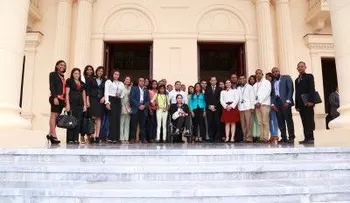 Ministerio de la Juventud realiza tour presidencial con jóvenes de Azua
