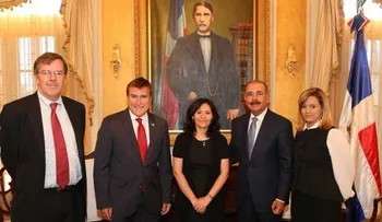 Presidenta Comisión Federal de Comercio EE.UU. visita a presidente Danilo Medina