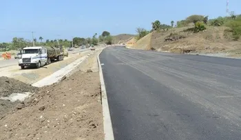 Obras Públicas casi finaliza ampliación de carretera Maimón-Puerto Plata