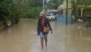 Crecida de río en Sánchez Ramírez deja tres comunidades incomunicadas