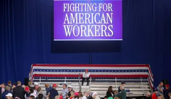 Los aranceles de Trump no convencen a la clase trabajadora, según votantes