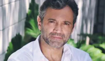 La estrella de televisión brasileña Domingos Montagner se ahoga en el plató de su telenovela