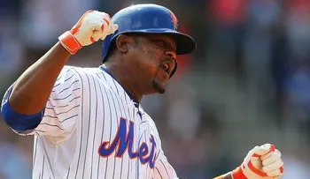 Indios de Cleveland oficializan la contratación del dominicano Juan Uribe