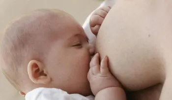 ¿Lactancia materna o leche de fórmula?