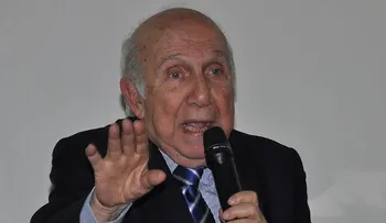 Vincho denuncia sectores internacionales quieren convertir RD en puerto libre del Caribe