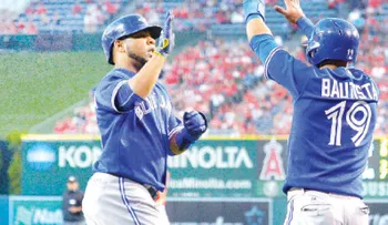 Encarnación y Bautista montan un espectáculo 