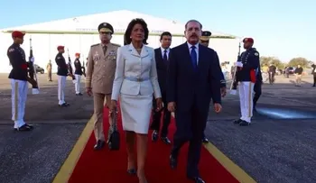 Presidente Medina regresa de Puerto Rico