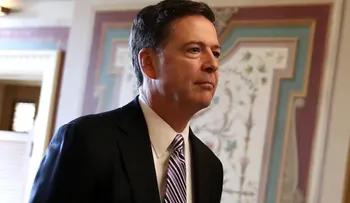Donald Trump despidió al director del FBI, James Comey