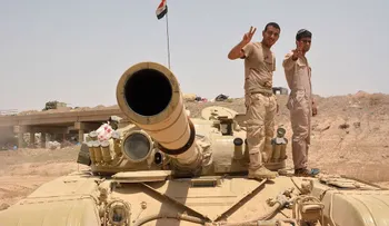 El ejército de Iraq retoma una estratégica base aérea ocupada por ISIS, cerca de Mosul