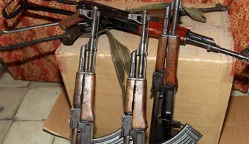 Los tres supuestos autores del tiroteo en California podrían llevar AK 47