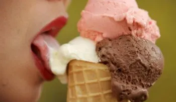 ¿Los helados aumentan el deseo sexual?